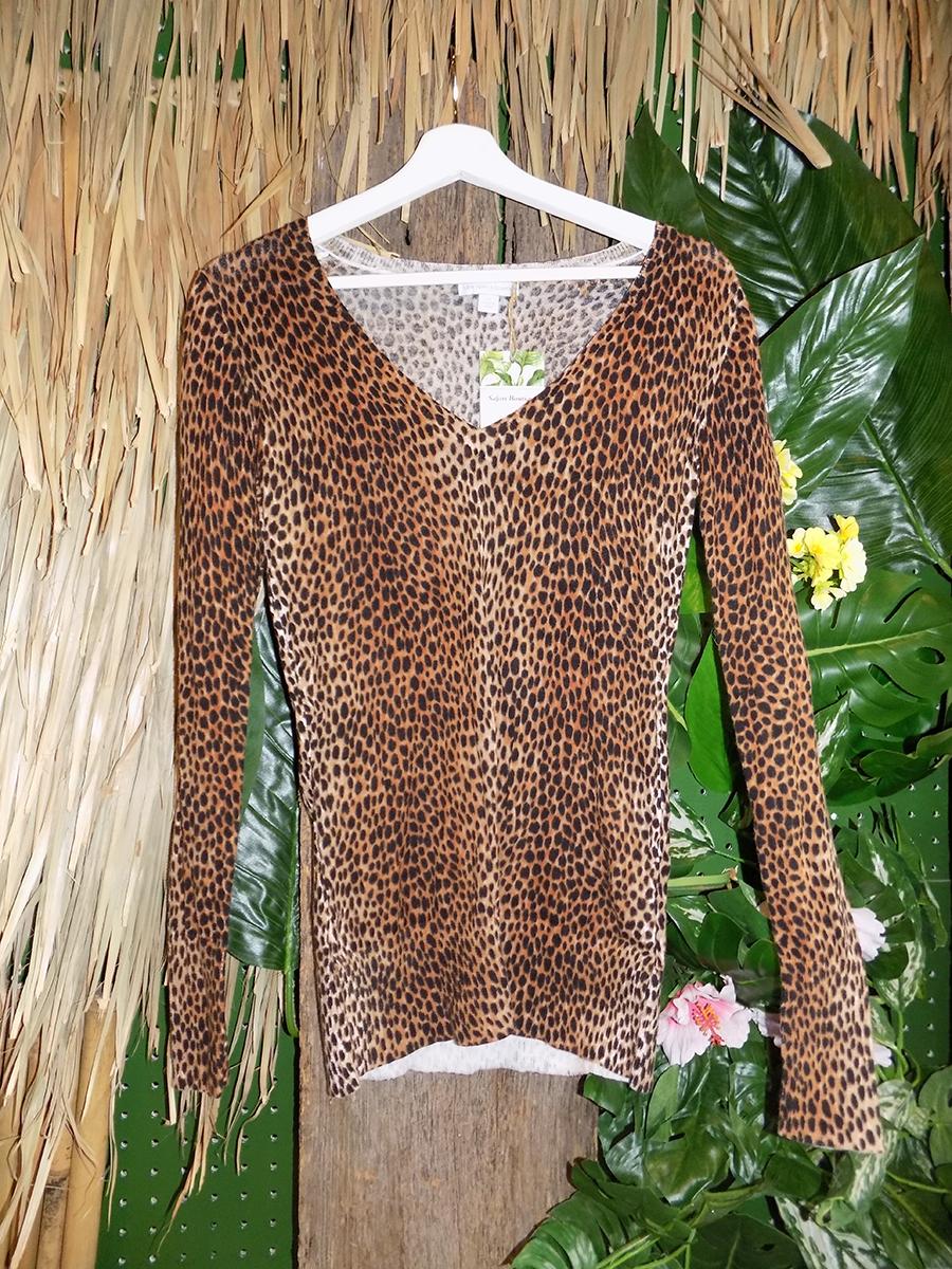 Leopard Print Sweater Safari Boutique Beams Corner   DSCN0852 1 